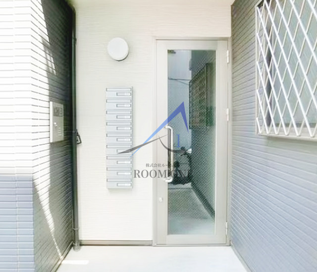 ＡｒｔＢｒｕｔ中落合のエントランス|エントランスです。