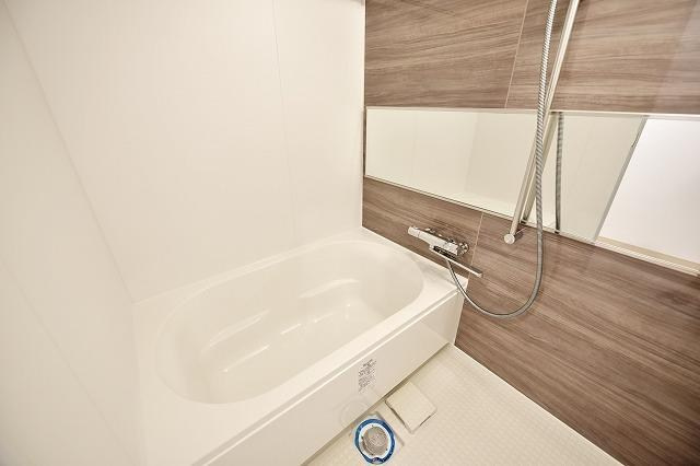 Ladouceur西宮の浴室