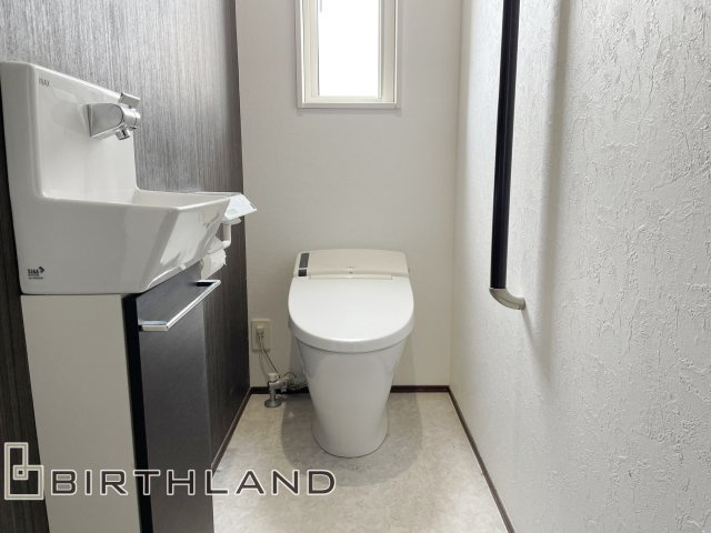 本宮市高木　タマホーム施工　中古戸建てのトイレ