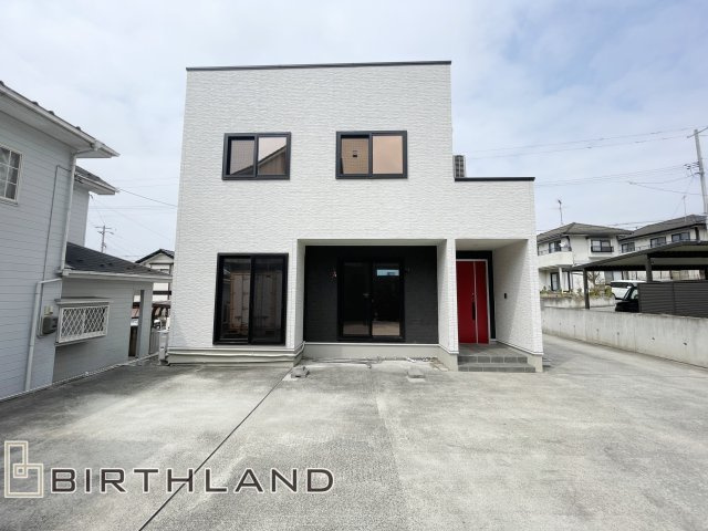 本宮市高木　タマホーム施工　中古戸建ての外観