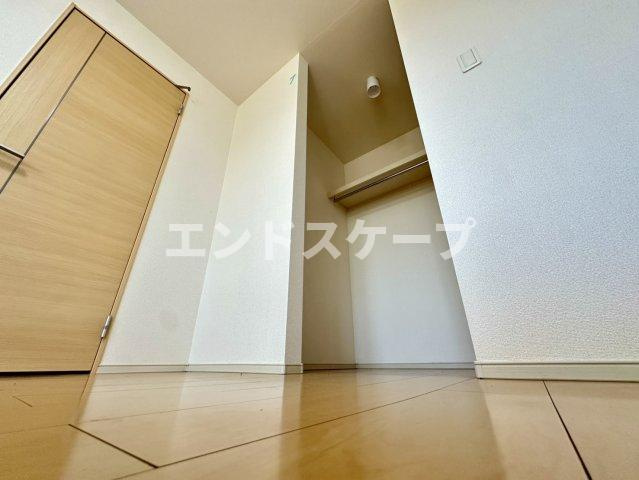 カーサ・ブローテⅢの収納|高崎、前橋のお部屋探しはエンドスケープまで！お客様の理想お聞かせ下さい♪