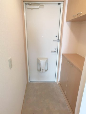 グランドパインの玄関