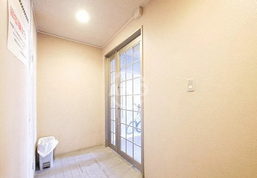 ロイヤルクレスト芦原のロビー|ロイヤルクレスト芦原　ロビー