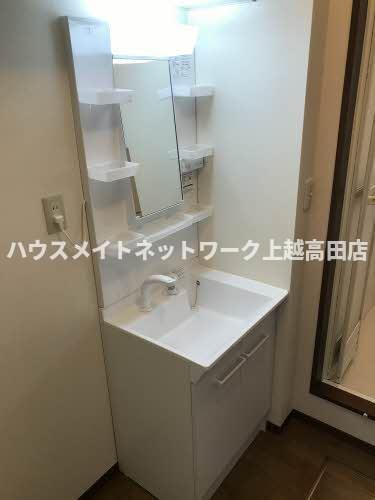 エスポワール木田の独立洗面台|洗髪洗面化粧台
