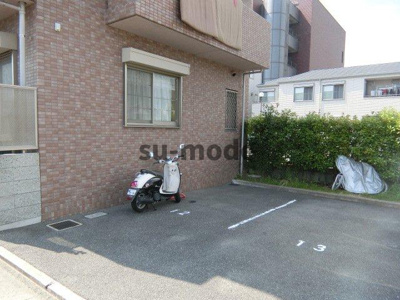 【駐車場】 | ジュネスト1番館