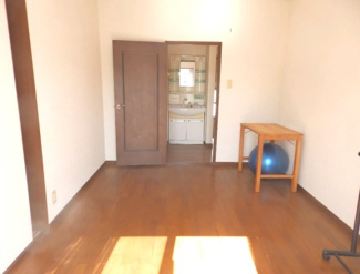 【洋室】 | 大網白里市細草　中古戸建 | 敷地約99坪 別荘で利用  家庭菜園ＢＢＱドック欄が可能です。自然豊かな閑静な立地