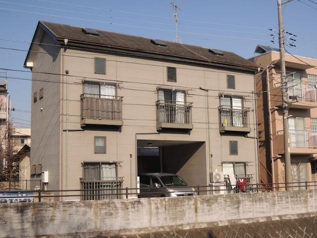 マルグランデの外観