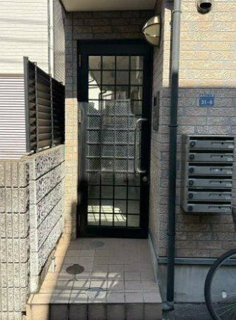 【エントランス】