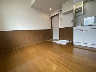 【居間・リビング】 | エムズコート