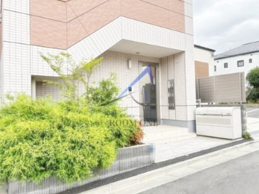 Ｇｒａｎｄ　Ｎｅｘｔ上池台のエントランス|エントランスです。