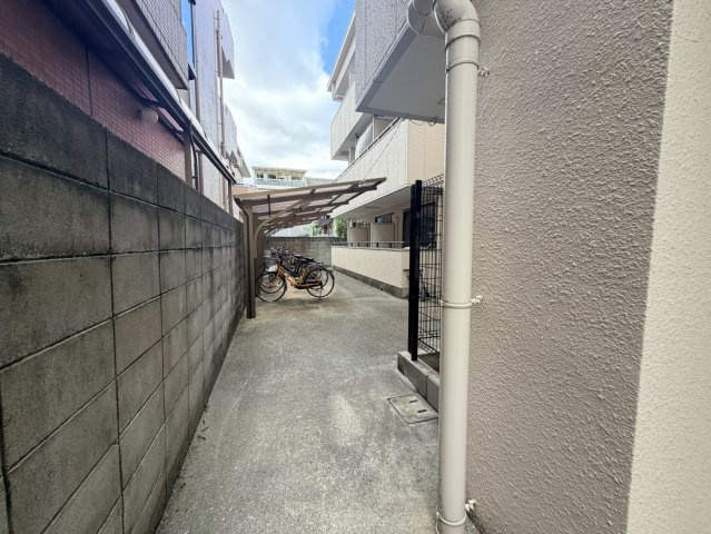ラ・セレスの設備|駐輪場