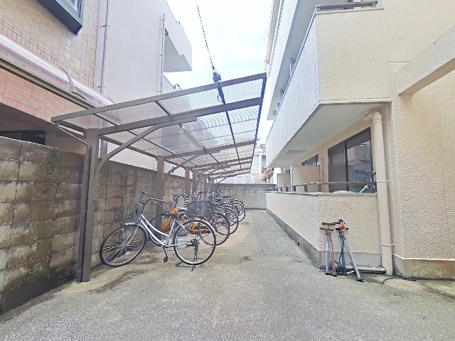 ラ・セレスのその他共用部分|駐輪場は無料です
