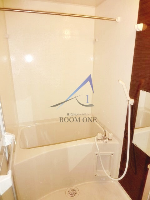 ヨーティアンⅡの浴室|お風呂です。