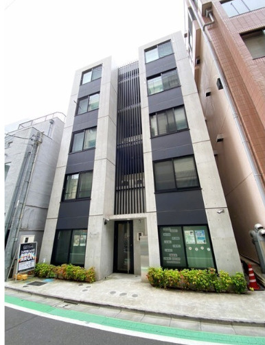 ラシクラス四谷の外観