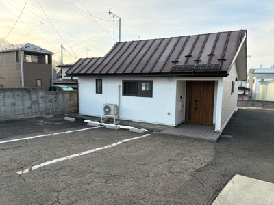 【外観】 | 滝沢市室小路売事務所 | 事務所前に駐車場