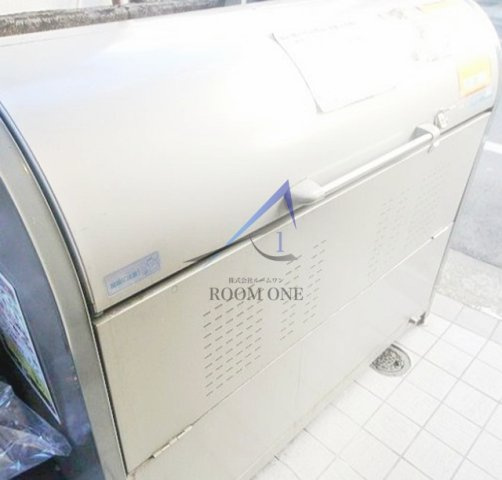 ピーズフィーストのその他共用部分|敷地内ごみ置き場です。