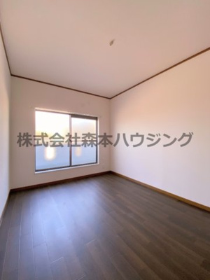【洋室】 | 　寝屋川市萱島信和町10戸建貸家 | ゆったりした洋室です
3階