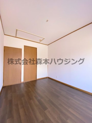 【洋室】 | 　寝屋川市萱島信和町10戸建貸家 | 個人の部屋や寝室として使える洋室です
3階