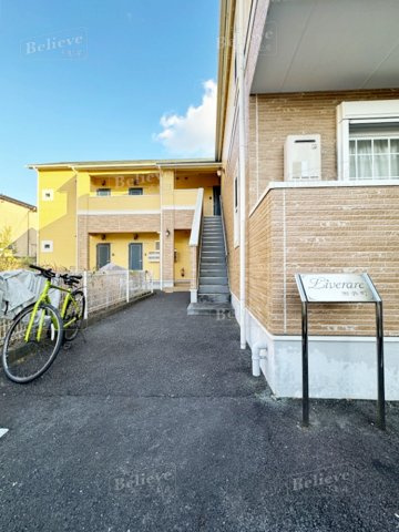 リブレア御井町のエントランス|清潔なエントランス♪