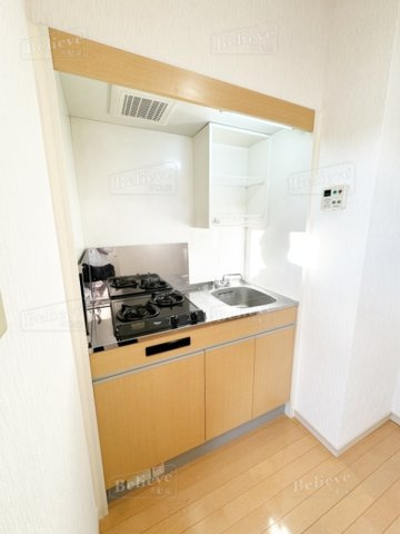 リブレア御井町のキッチン|2口コンロ付きのシステムキッチンです♪