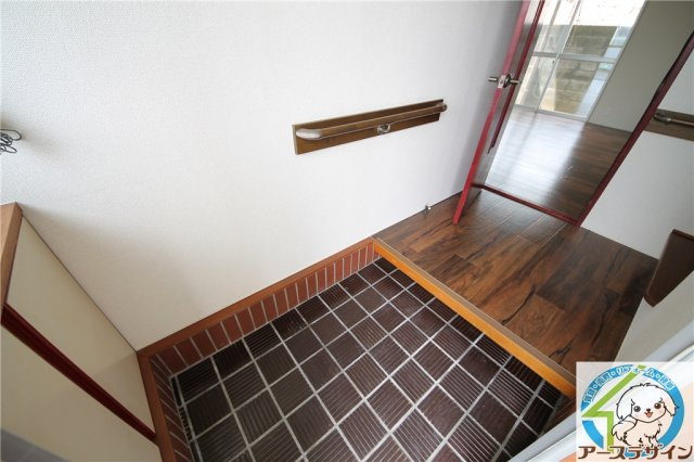 東二見戸建の玄関