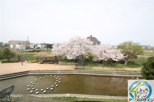 東二見戸建のバルコニー