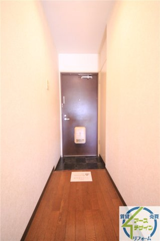 サンロイヤル神戸西の玄関|※類似写真