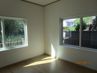【洋室】 | 湯舟沢中古住宅