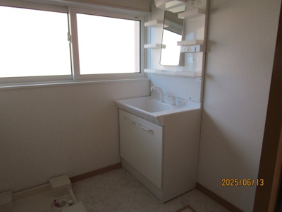 【独立洗面台】 | 湯舟沢中古住宅 | 新品交換済