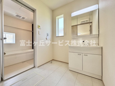 【脱衣所】 | 藤枝市天王町1丁目 新築一戸建て A号棟 | 脱衣場です