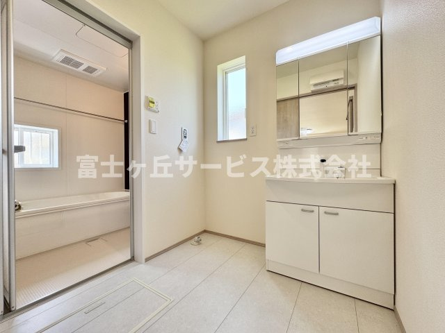 【脱衣所】 | 藤枝市天王町1丁目 新築一戸建て A号棟 | 脱衣場です