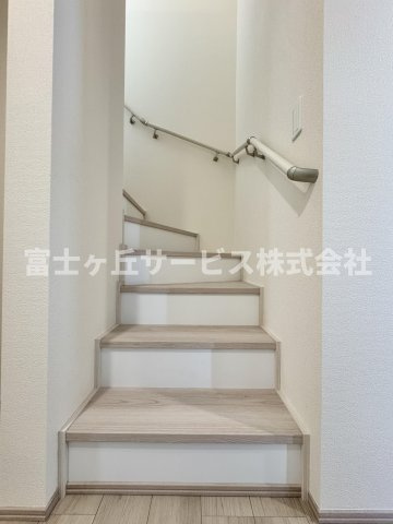 【その他】 | 藤枝市天王町1丁目 新築一戸建て A号棟 | 階段です