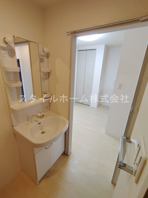 【洗面所】 | リバーサイド向山