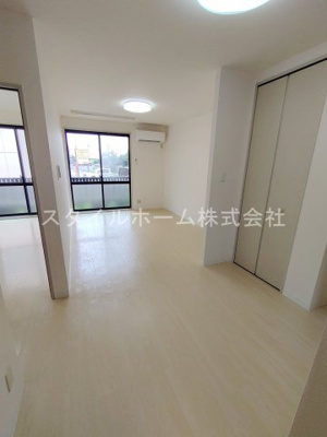 【居間・リビング】 | リバーサイド向山