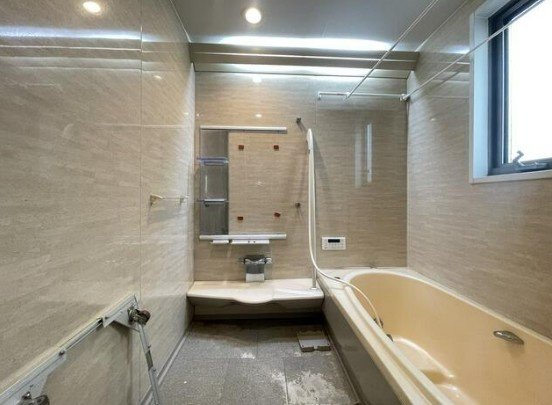 【中古】坂戸市にっさい花みず木リフォーム中古住宅の浴室|お風呂です