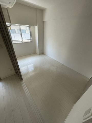 ウィズなんばの洋室