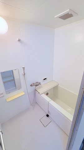 ★仲介手数料半額★マンション第二恵比寿苑（中庭があるレトロ系のヴィンテージマンション）の浴室