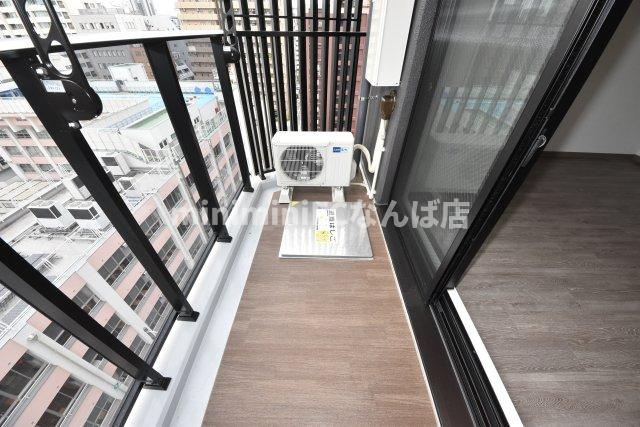 アクアプレイス江戸堀のバルコニー