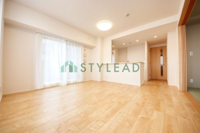 【居間・リビング】 | ヴィスタージュ横濱東寺尾