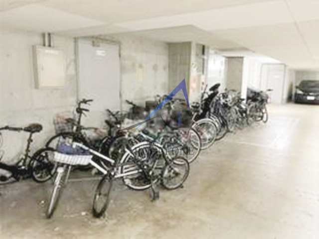 コートハイム横浜のその他共用部分|駐輪場です。