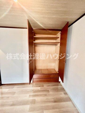 ロッヂt赤井1丁目テラスハウスの収納