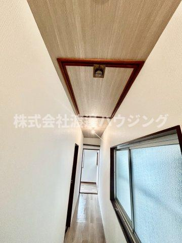 ロッヂt赤井1丁目テラスハウスの収納|屋根裏収納も付いてます