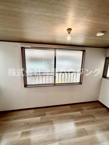 ロッヂt赤井1丁目テラスハウスのその他|窓