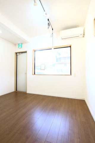 【居間・リビング】 | コトリハウス