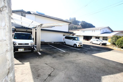 【駐車場】 | コトリハウス