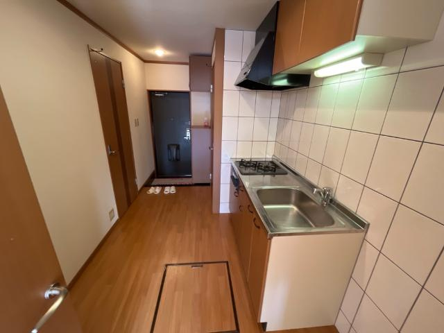シャルドネ弥生が丘の内装|廊下