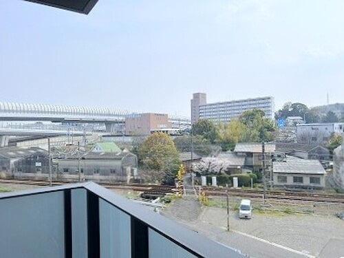 バンベール左京山のその他|バルコニーからの眺望（リビング側）