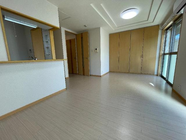 ストロベリーの居間・リビング|リビング