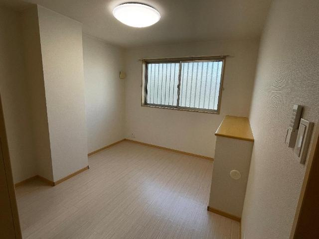 ストロベリーの内装|寝室