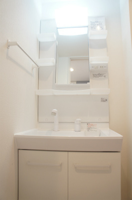 リブリ・南八幡の洗面所